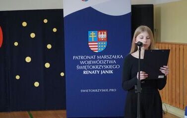 Podsumowanie akcji profilaktycznej &bdquo;Odblask od serca&rdquo; w Szkole Podstawowej w Nowej Słupi 17