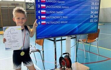 9-letni Łukasz Mazur z Gminy Nowa Słupia odnosi kolejne sukcesy na arenie og&oacute;lnopolskiej.  2