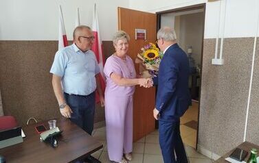 Burmistrz Gminy Nowa Słupia z jednogłośnym wotum zaufania i absolutorium 4