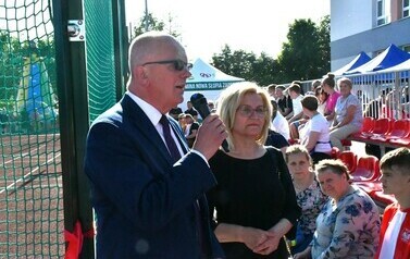 Otwarcie boiska szkolnego w Starej Słupi. Festyn profilaktyczny. 4 czerwca 2023.  38