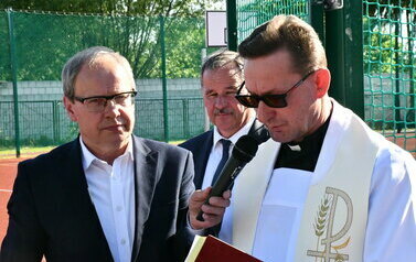 Otwarcie boiska szkolnego w Starej Słupi. Festyn profilaktyczny. 4 czerwca 2023.  47