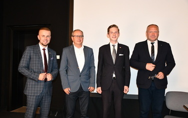 I Inauguracyjna Sesja Młodzieżowej Rady Miejskiej w Nowej Słupi II kadencji  3