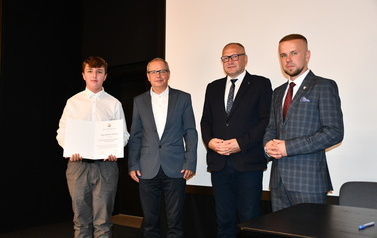 I Inauguracyjna Sesja Młodzieżowej Rady Miejskiej w Nowej Słupi II kadencji  5