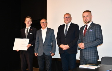 I Inauguracyjna Sesja Młodzieżowej Rady Miejskiej w Nowej Słupi II kadencji  6
