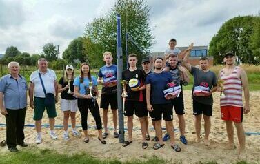 Turniej Plażowej Piłki Siatkowej w Baszowicach 2