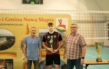 Finał Pucharu Świętokrzyskiej Siatk&oacute;wki Cup dla Emeryk SK Nowa Słupia 12