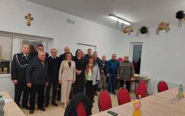 Poseł Agata Wojtyszek z wizytą w jednostkach OSP z terenu Gminy Nowa Słupia 7