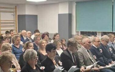 Wiecz&oacute;r Niepodległościowy w Technikum nr 6 w Nowej Słupi.14.11.2024 4