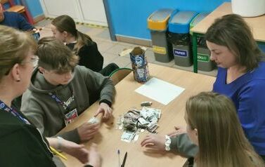 33 Finał Wielkiej Orkiestry Świątecznej Pomocy w Sztabie #5694 przy  Szkole Podstawowej w Nowej Słupi. 25