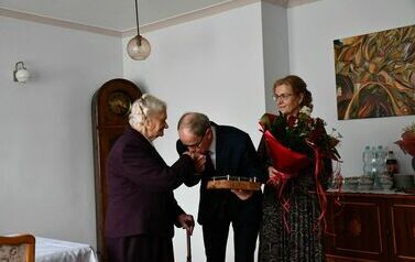 Jubileusz 100-lecia Marianny Nowak ze Starej Słupi.  1