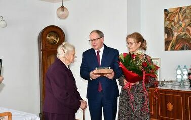 Jubileusz 100-lecia Marianny Nowak ze Starej Słupi.  2