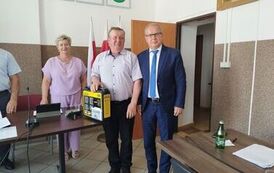 Sołtysi z Gminy Nowa Słupia na XXXI Zjeździe Sołtys&oacute;w Wojew&oacute;dztwa Świętokrzyskiego. Wyr&oacute;żnienie dla Adama Sałaty 1