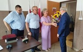 Burmistrz Gminy Nowa Słupia z jednogłośnym wotum zaufania i absolutorium 3