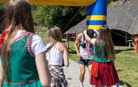 G&oacute;ry, sport i tradycja. Dymarkowe Biegi G&oacute;rskie za nami 94