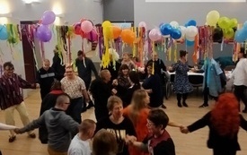 Zabawa karnawałowa Świętokrzyskiego Stowarzyszenia na Rzecz Os&oacute;b Niepełnosprawnych &bdquo;Nadzieja&rdquo; 1